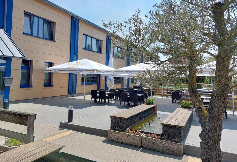 Sporthotel Neuruppin   Apartmenthaus Mit Ferienwohnungen