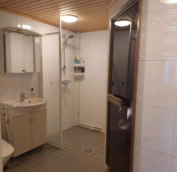 Asunto Rautatiekatu 4