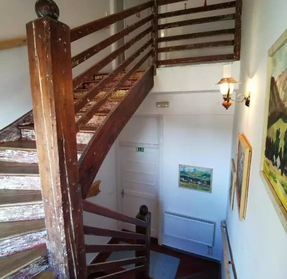 Majatalo Penzion Loučka Bystřice