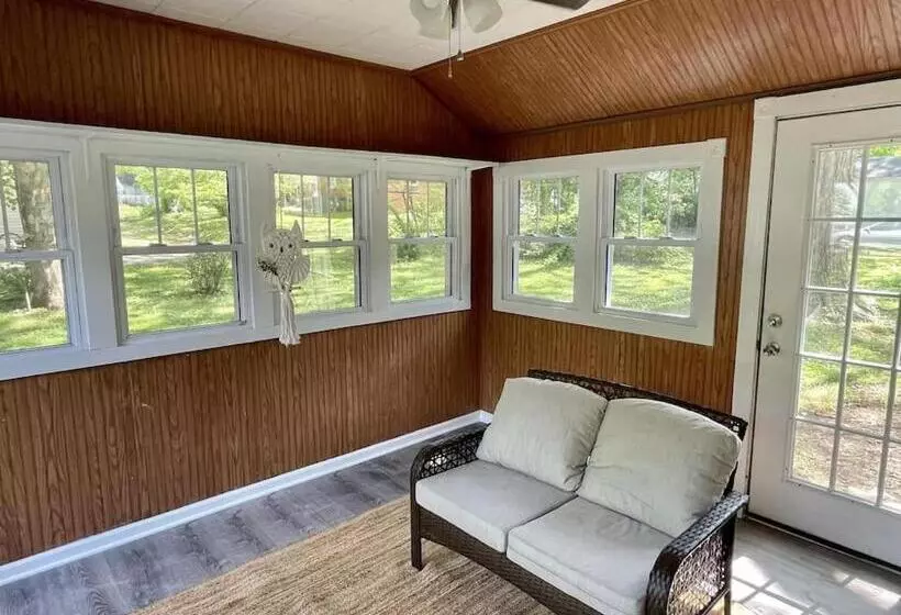 The Yellow Cottage By Tims Ford Lake