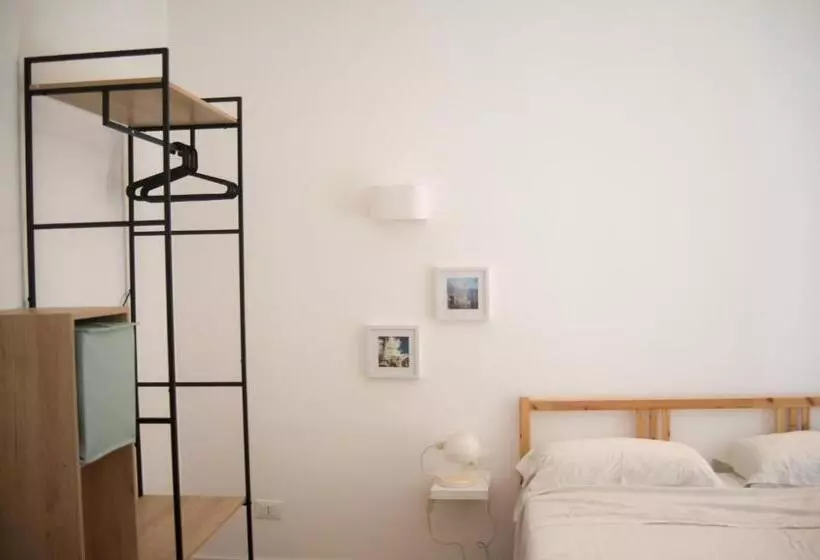 Via Pannieri Apartament