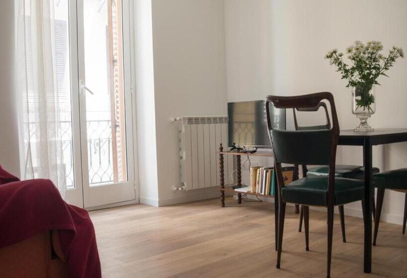 Via Pannieri Apartament