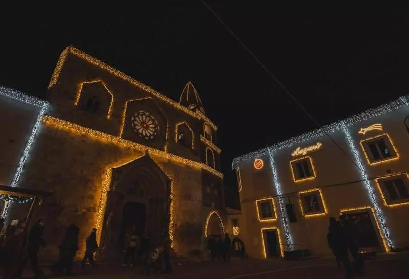 Retkeilymaja Dimora Pardo