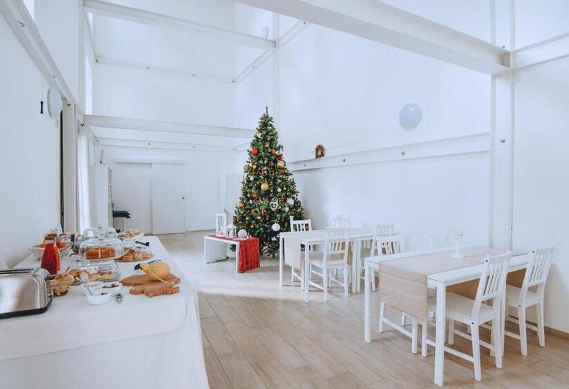 הוסטל Dimora Pardo