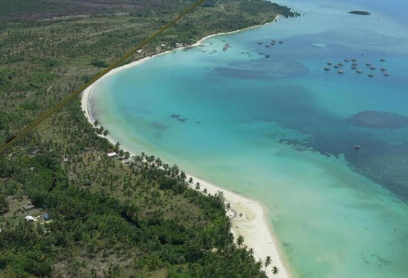 فندق صغير Mutiara Beach Resort