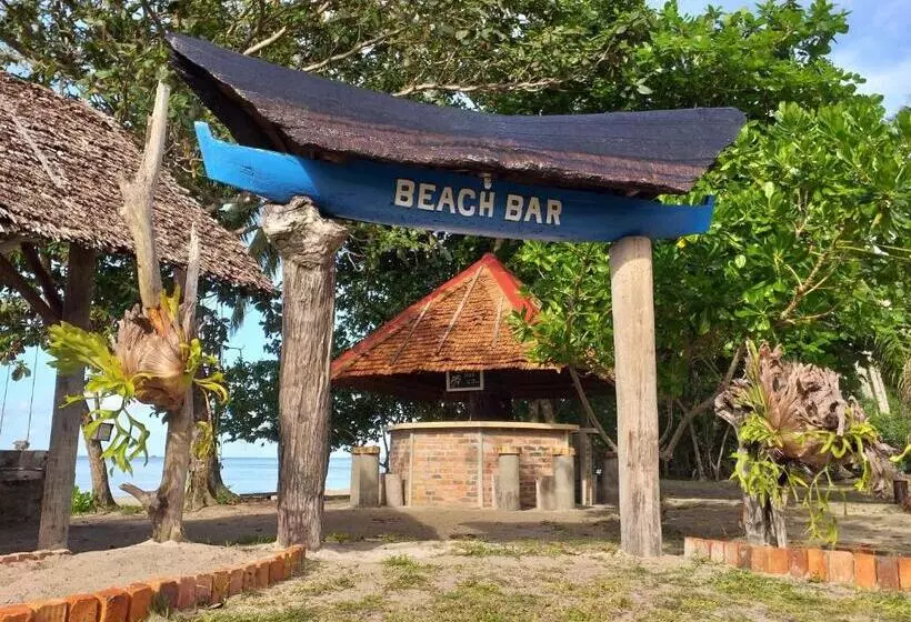 ユースホステル Mutiara Beach Resort