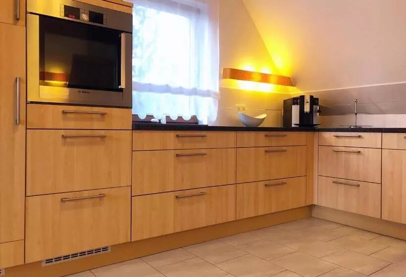 Große Wohnung Mit 2 Schlafzimmern