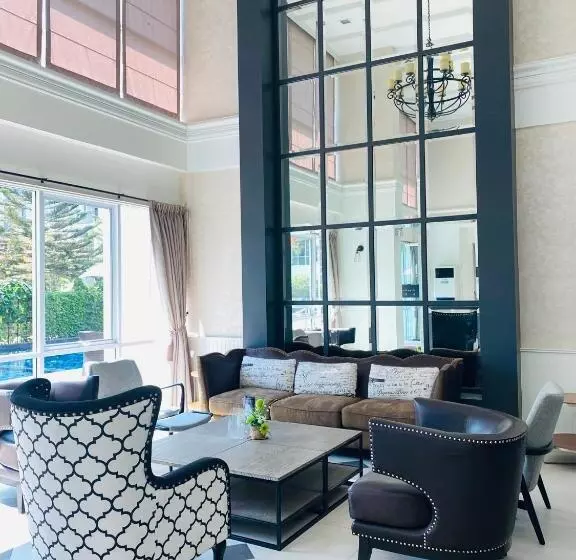 هتل Courtyard Khaoyai