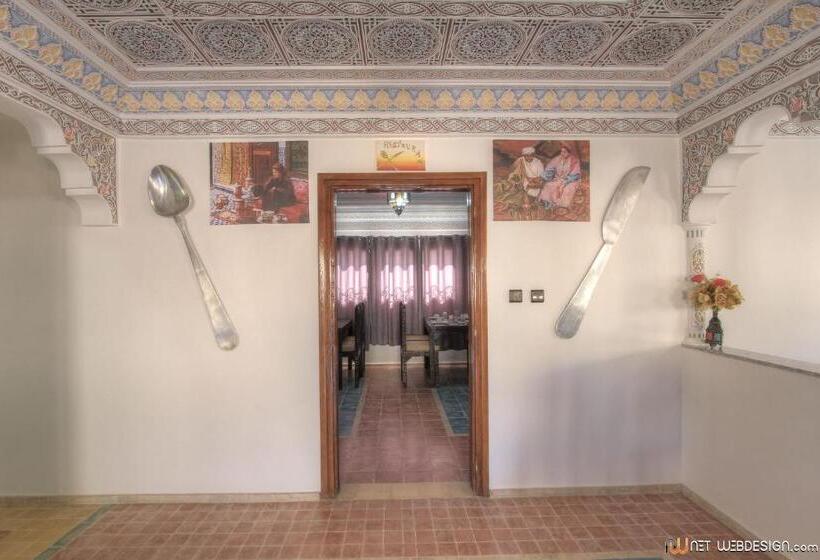 Hotel New Mars Dades