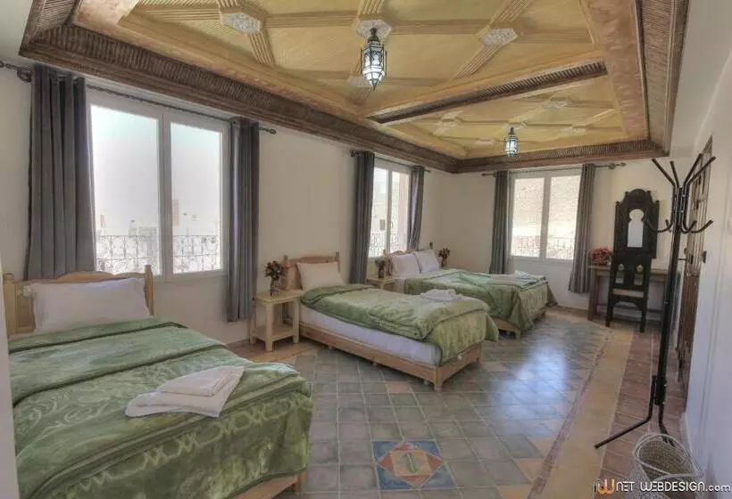 Hotelli New Mars Dades