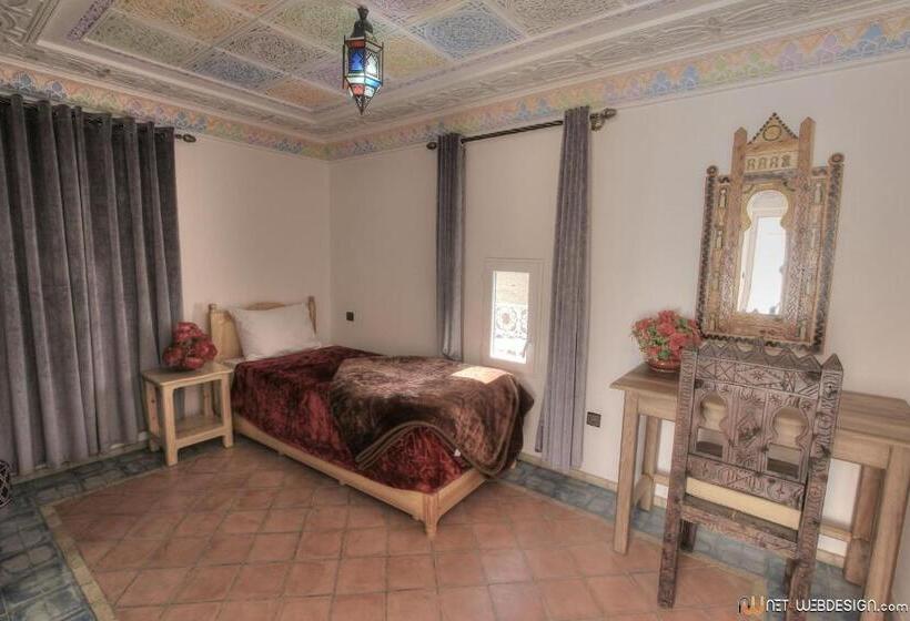 Hotel New Mars Dades