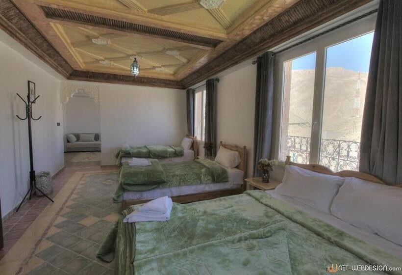 Hotel New Mars Dades