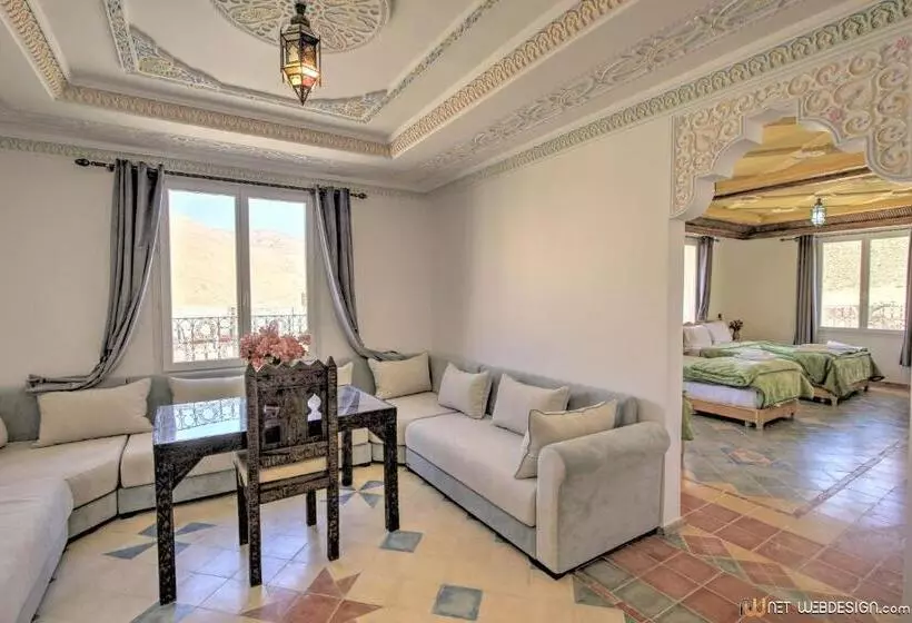 Hotelli New Mars Dades