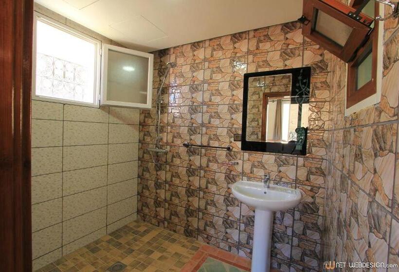 Hotel New Mars Dades