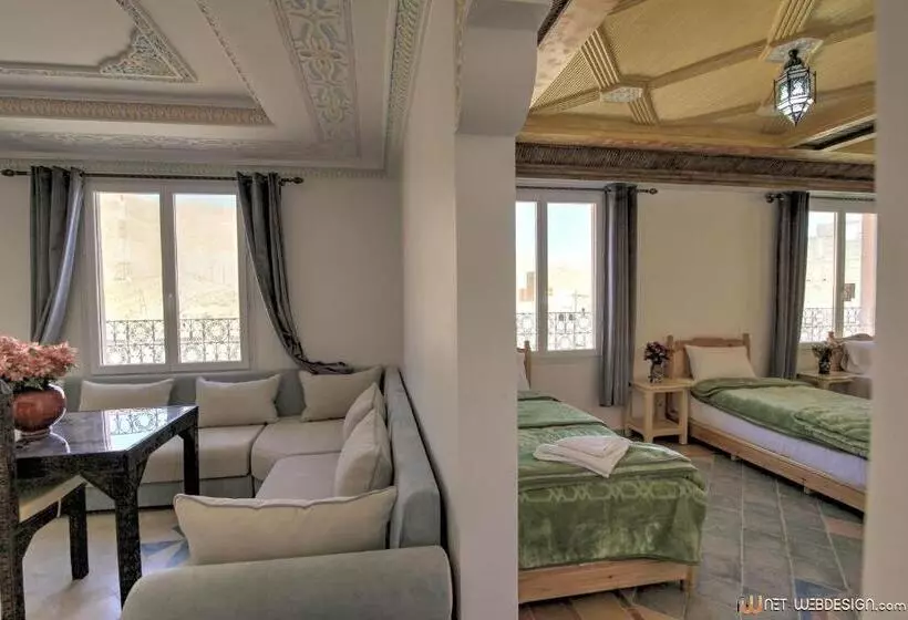 Hotelli New Mars Dades