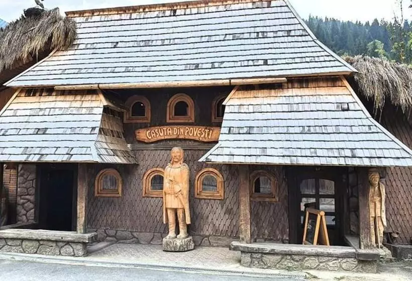 ペンション Căsuța Din Povești