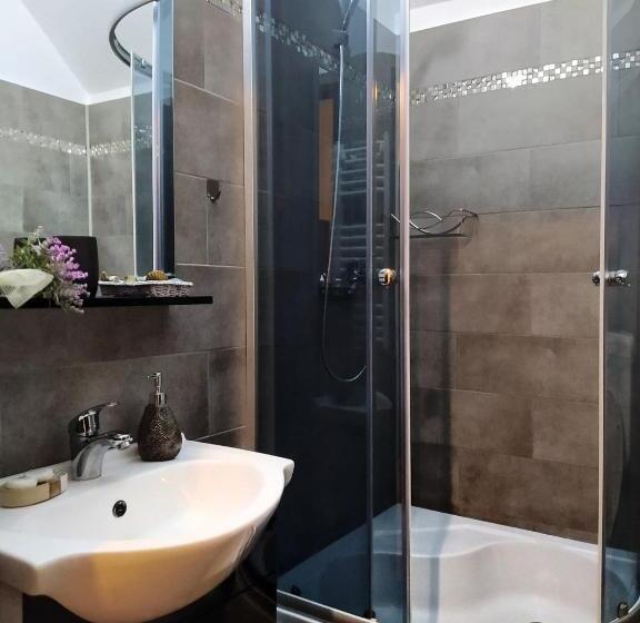 پانسیون Hillside