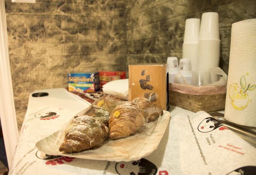 پانسیون La Casa Di Pavida