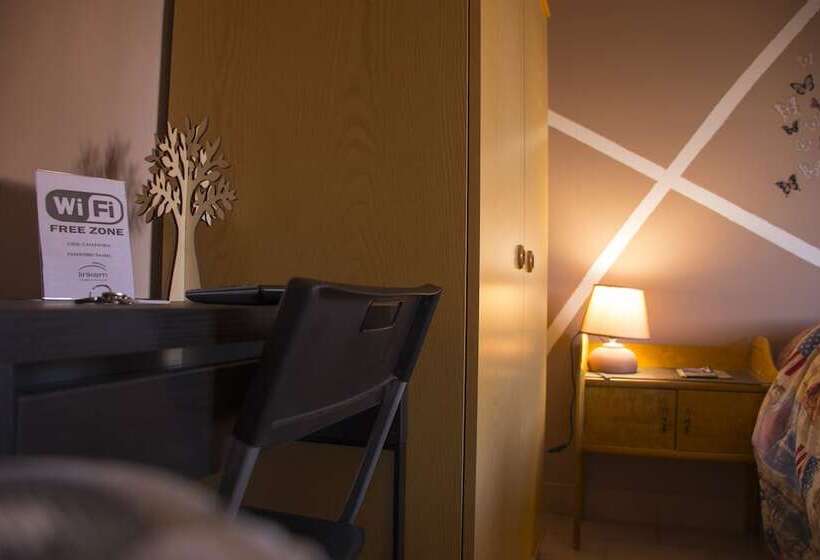 پانسیون La Casa Di Pavida