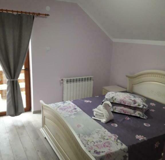 펜션 La Păstravaria Cerna