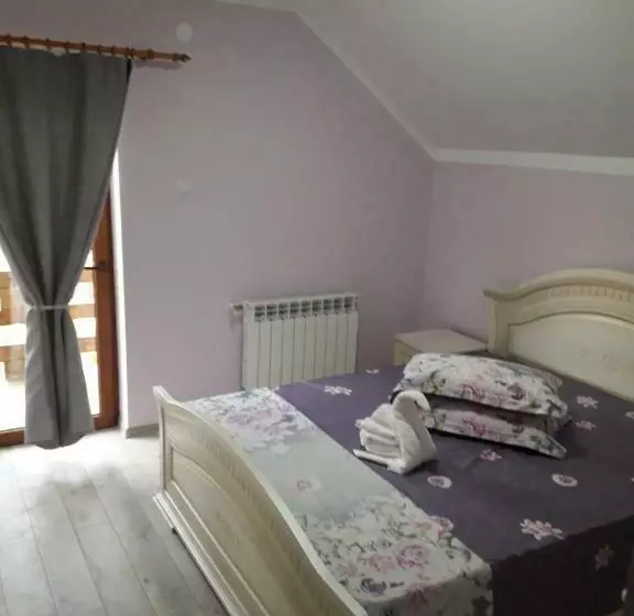 Majatalo La Păstravaria Cerna