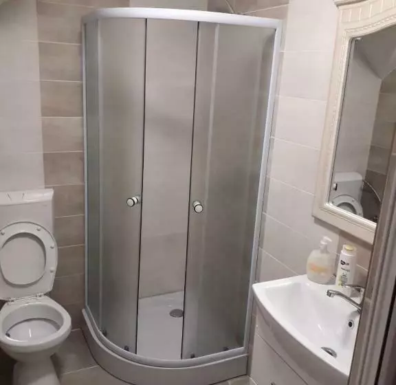 Majatalo La Păstravaria Cerna