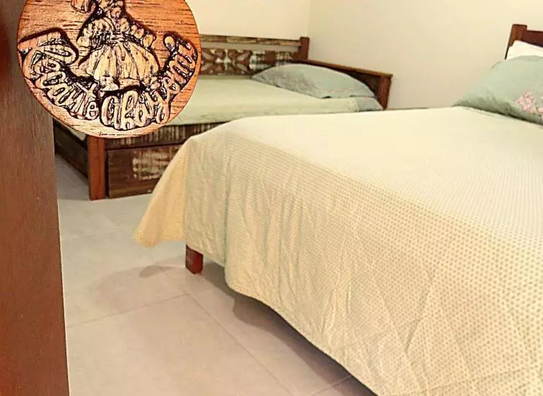 Majatalo Recanto Abayomi