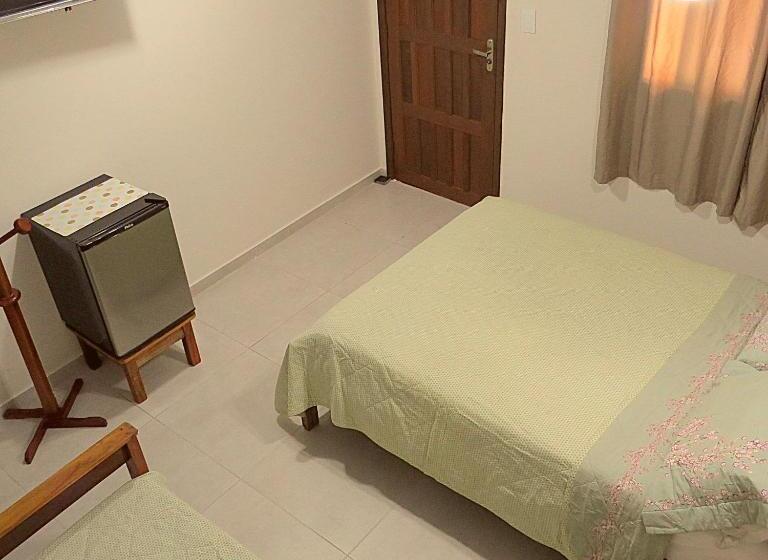 ペンション Recanto Abayomi