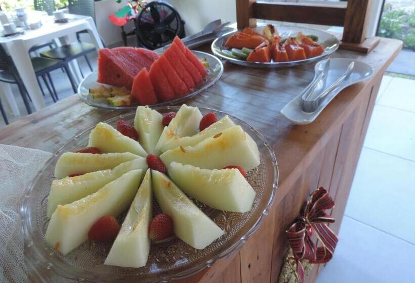 ペンション Recanto Abayomi