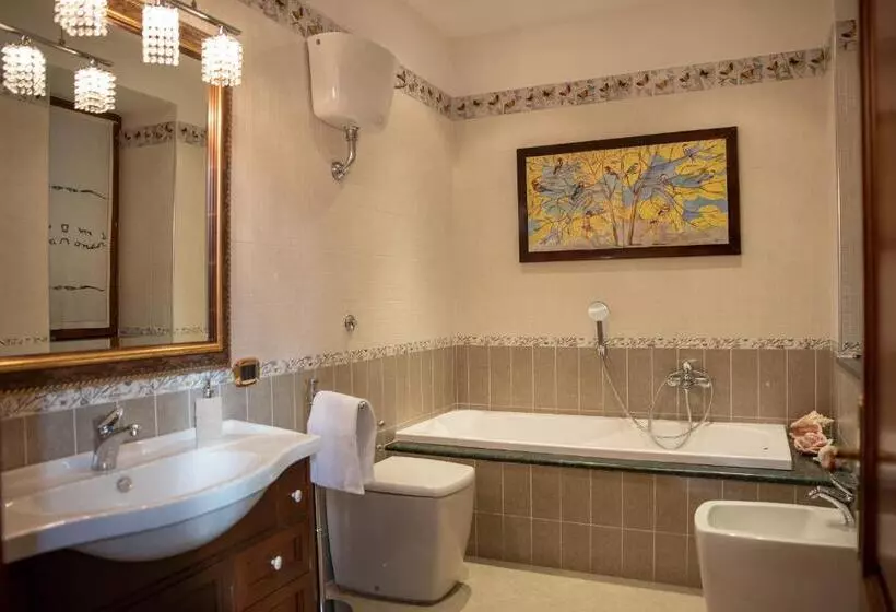 Majatalo Solimena House