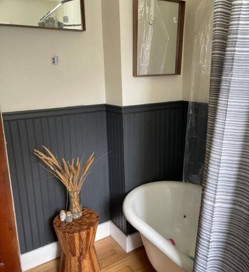 Seaside Beach Front House On The Promenade