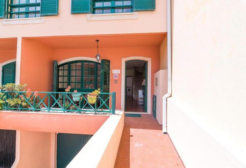 Supertubos Beach Villa