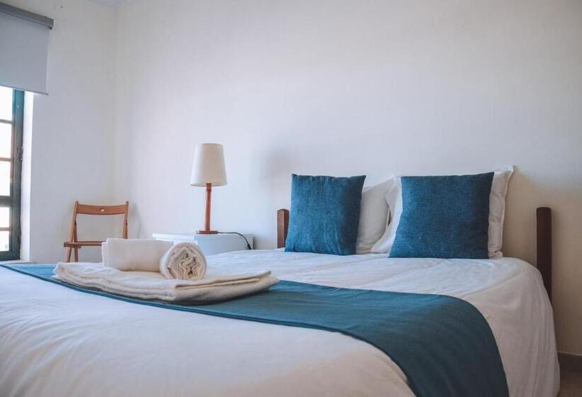 Supertubos Beach Villa