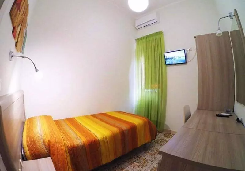 تختخواب و صبحانه Villa Merina