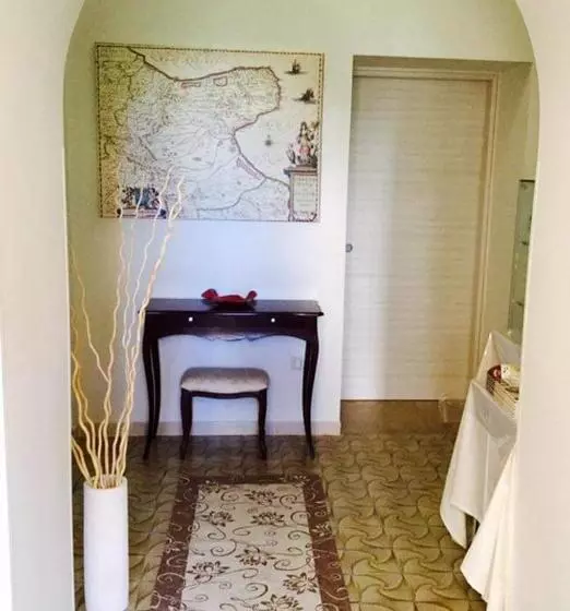 تختخواب و صبحانه Villa Merina