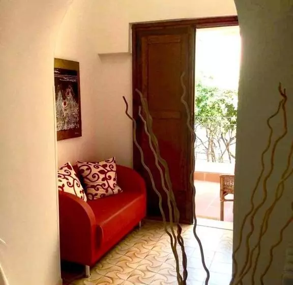 تختخواب و صبحانه Villa Merina