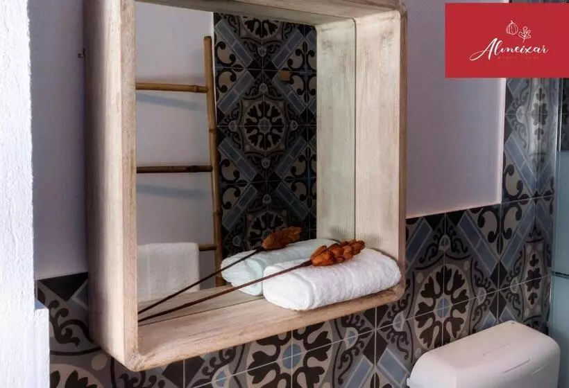 هتل Guest House Almeixar