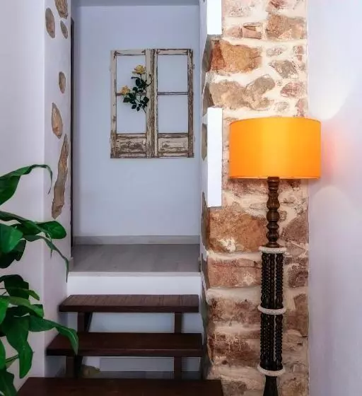 هتل Guest House Almeixar