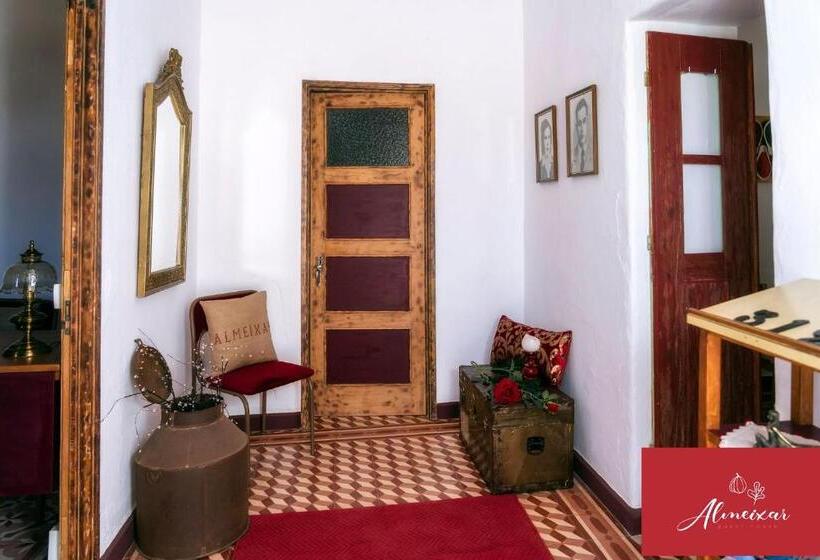 هتل Guest House Almeixar