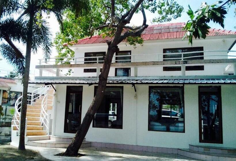 호텔 Laytrang Pakmeng Marina Spa And Resort