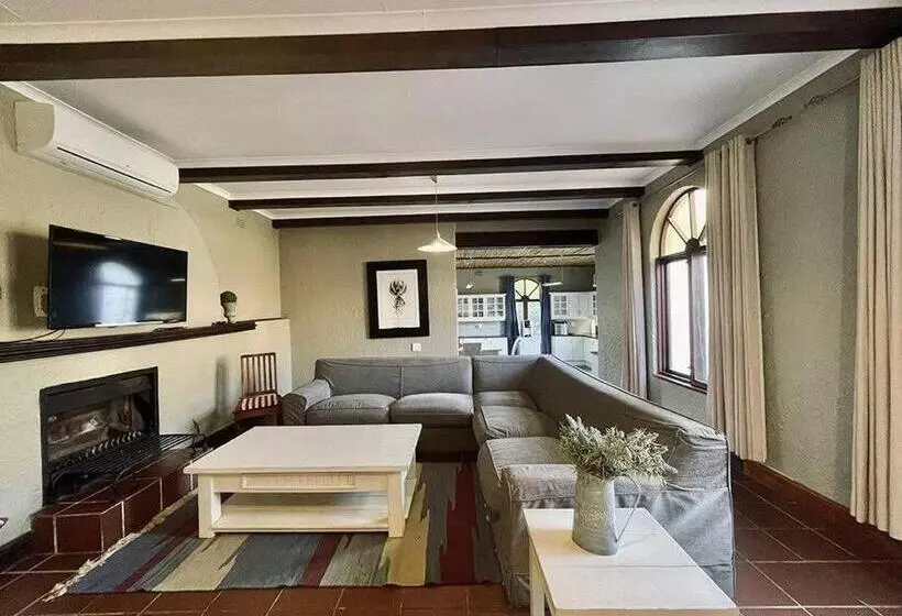 Living The Breede : Spanish House