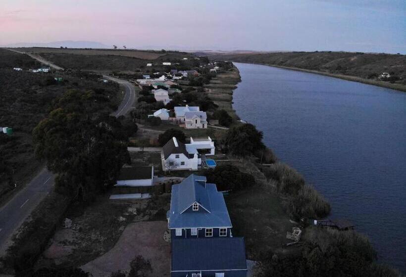 Living The Breede : Spanish House