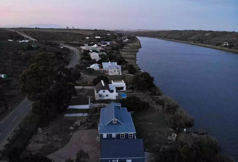 Living The Breede : Spanish House