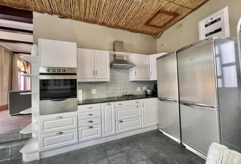 Living The Breede : Spanish House