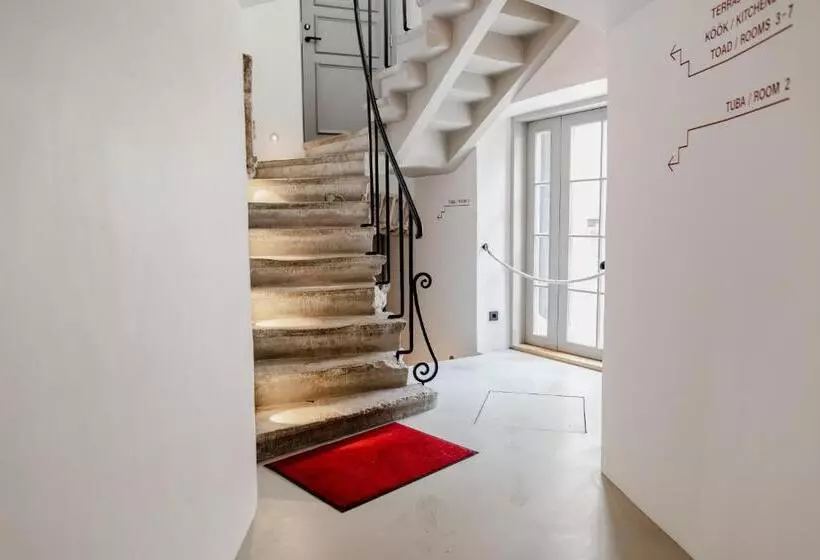 Lj5   Old Town Rooms With Exclusive Shared Roof Terrace