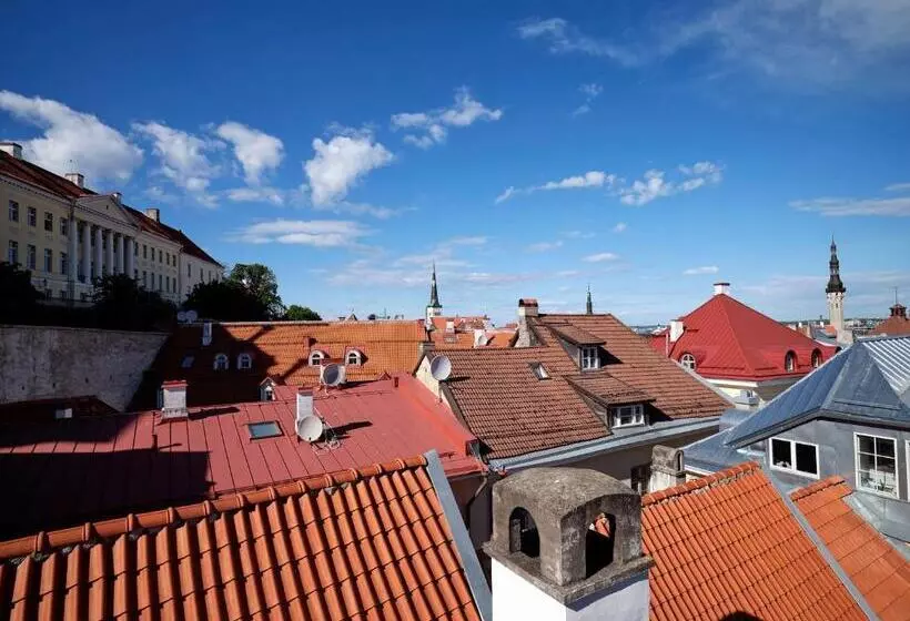 Lj5   Old Town Rooms With Exclusive Shared Roof Terrace
