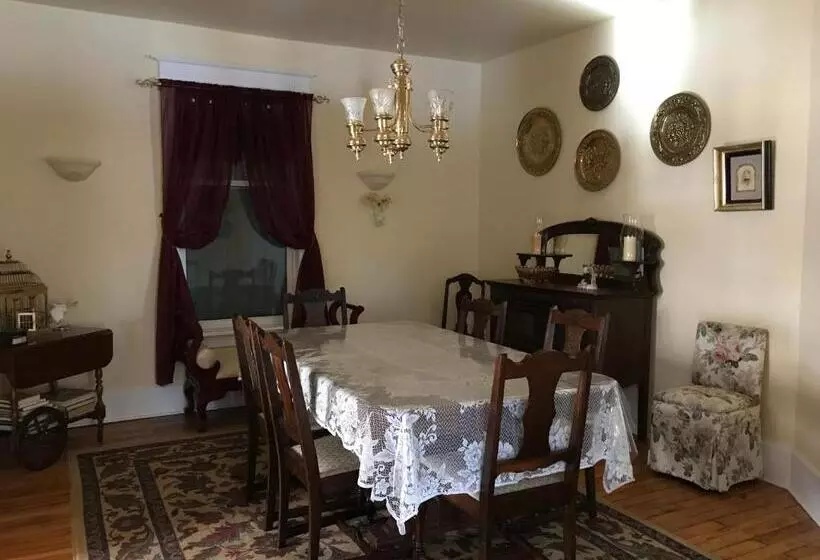 ペンション Lionheart Guest House