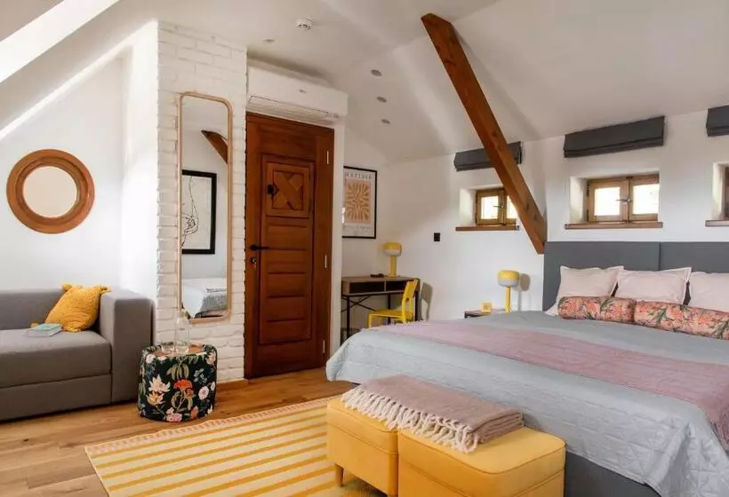 Pipitér Rooms & More