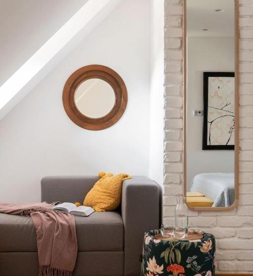 Pipitér Rooms & More