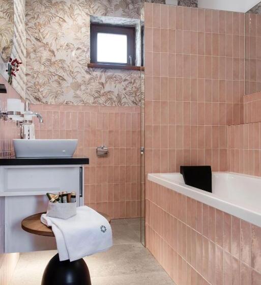 Pipitér Rooms & More